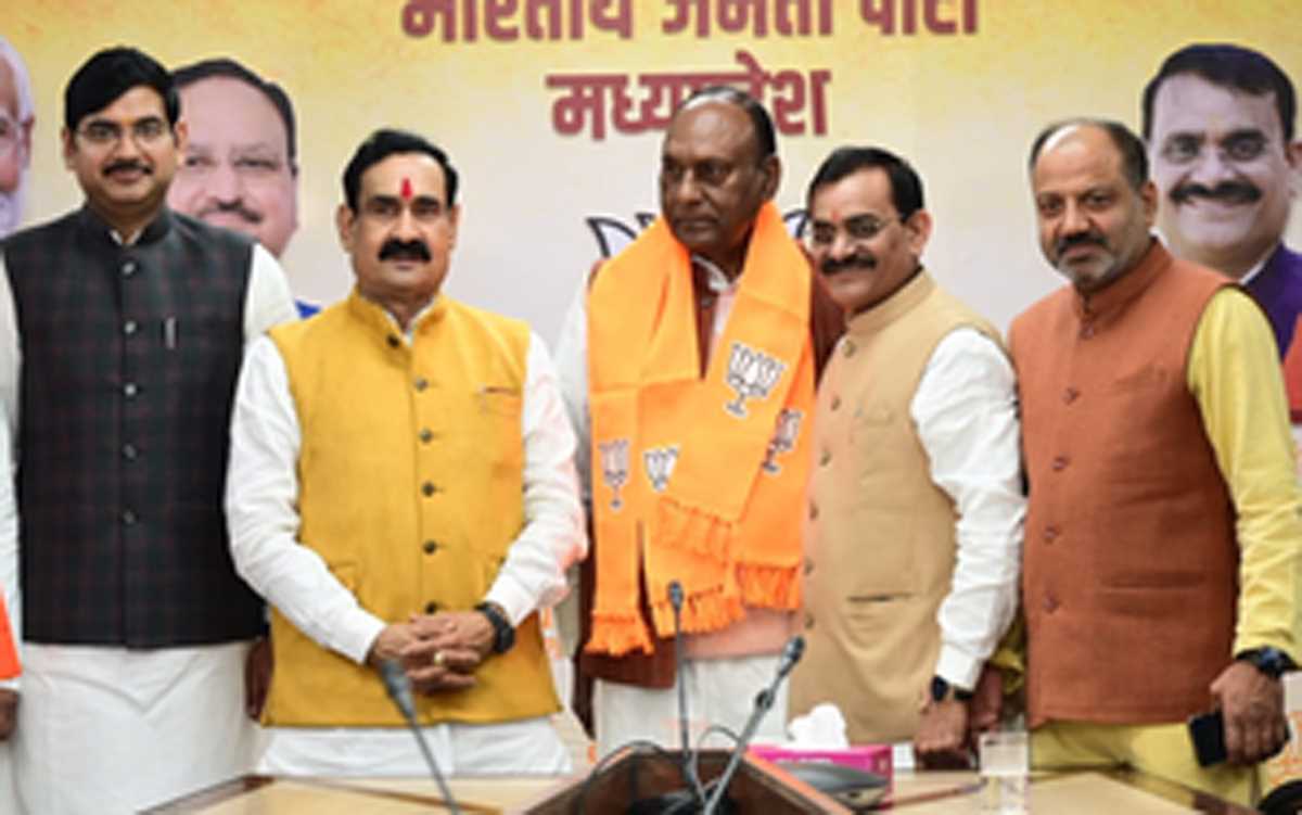 मध्य प्रदेश में पूर्व विधायक की भाजपा में घर वापसी